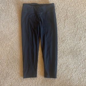 athleta cropped leggings